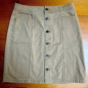 Old Navy tan denim button up skirt